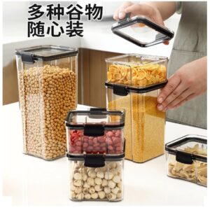 Sealed Plastic Food Storage Container